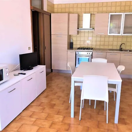 Apartament In 36609 *